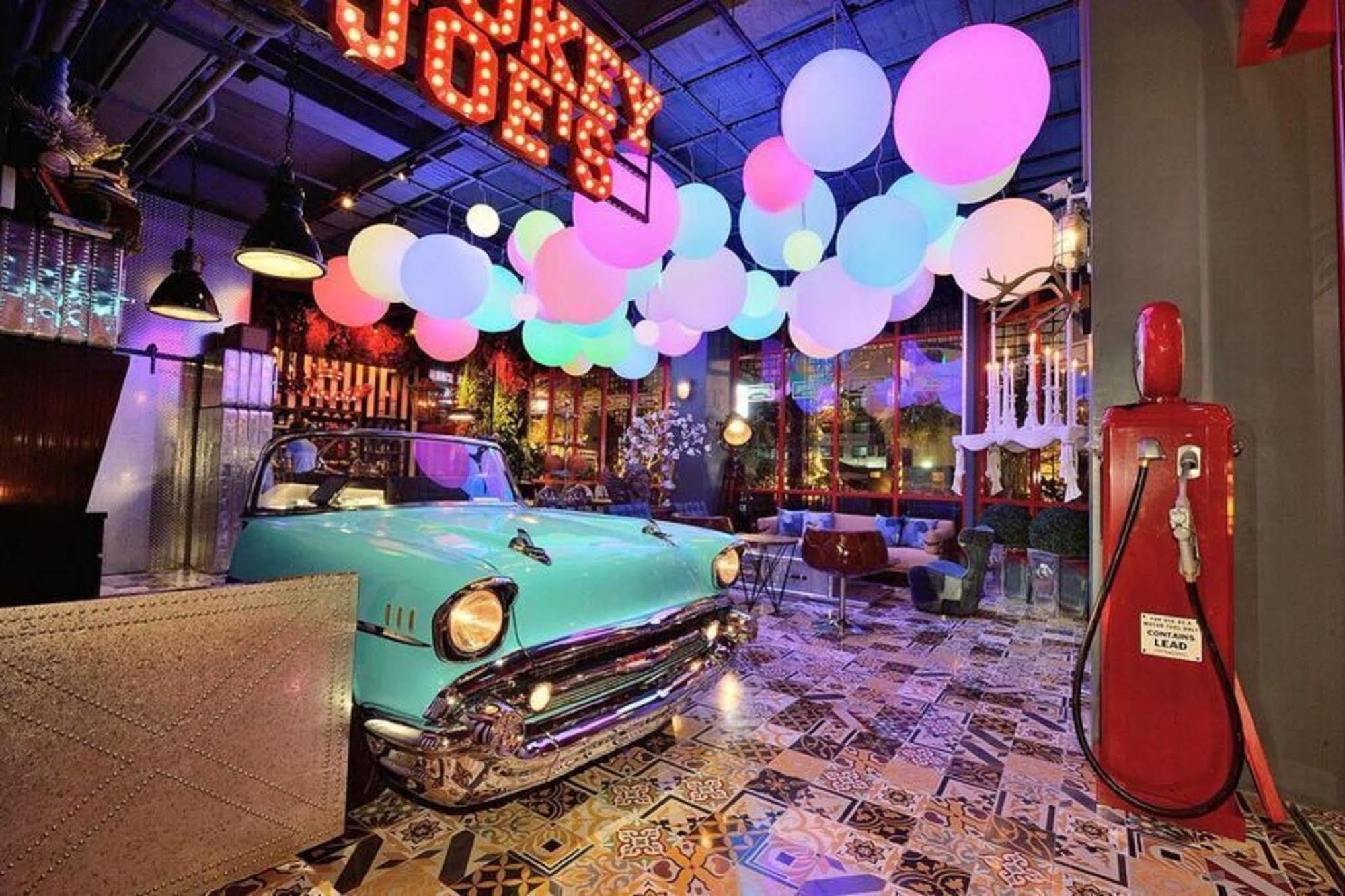 Smokey Joe'S Apartment Kaohsiung Exterior photo